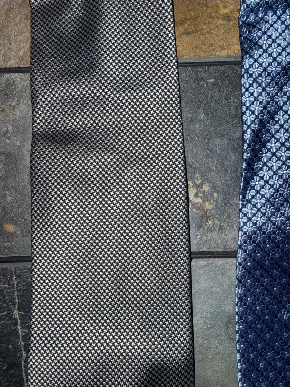 Jos A Bank Executive Collection Silk Tie Bundle Rust Silver Blue Geometric 3pc